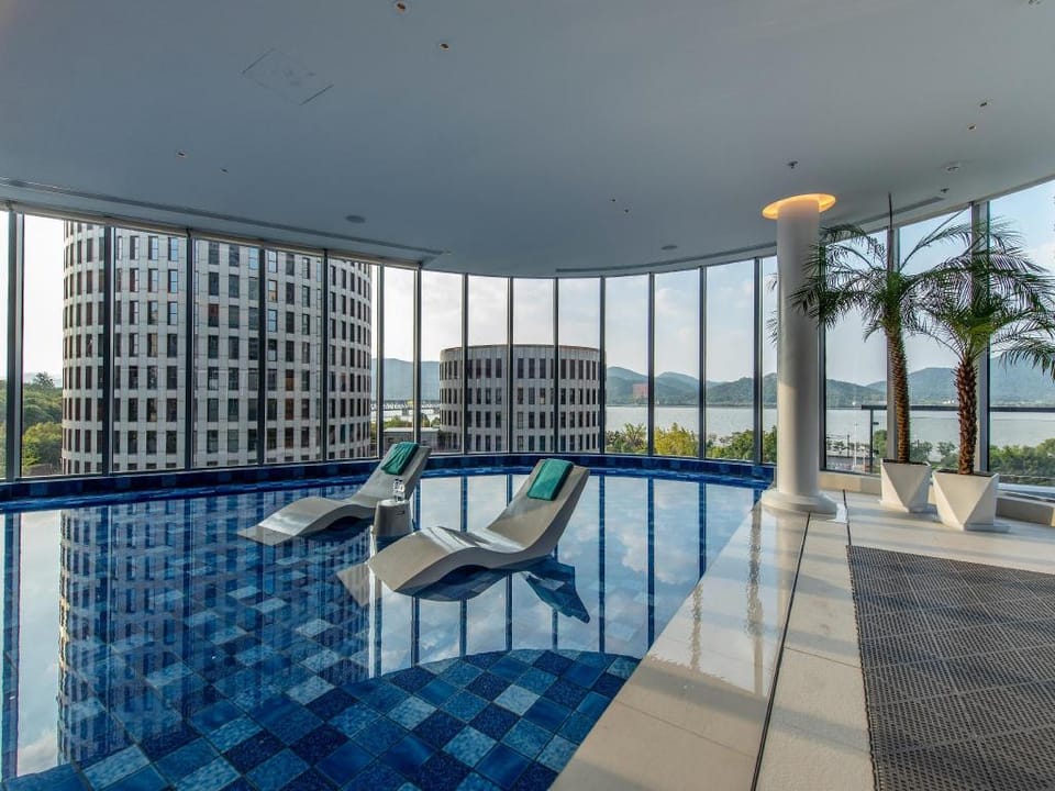Le Meridien Hangzhou Binjiang Hotel in Hangzhou