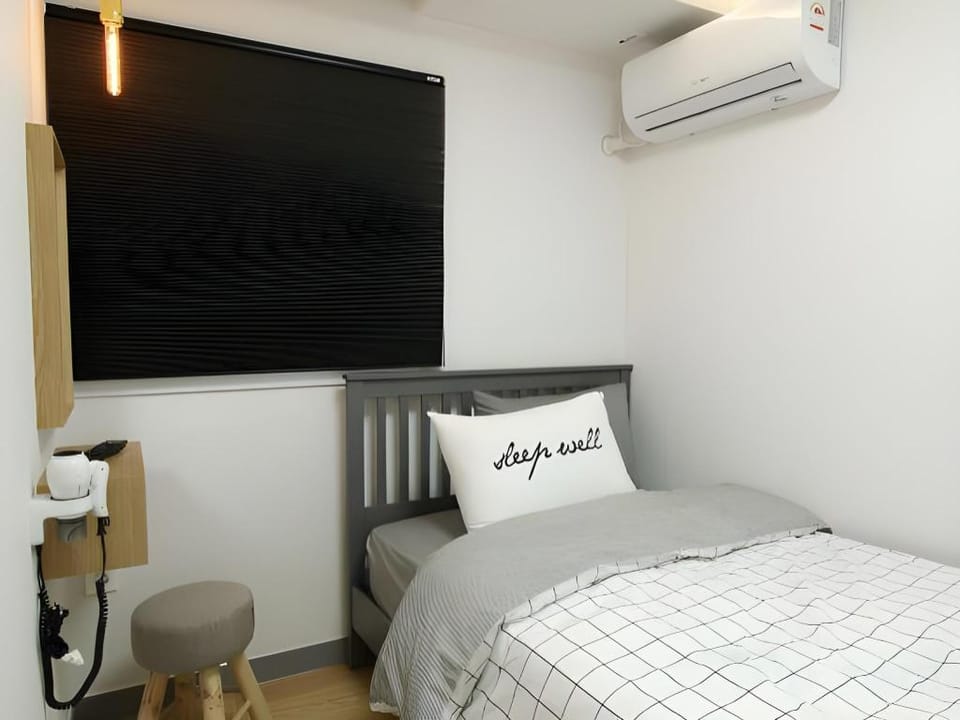 Heima Guesthouse Hongdae Bed and Breakfast in Seoul