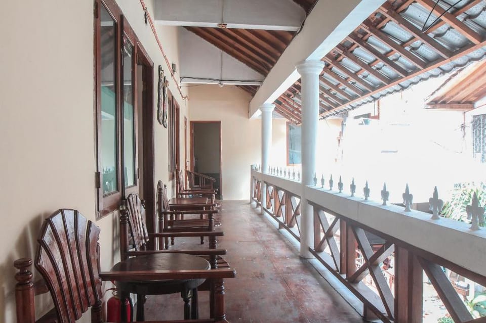 OYO 146 Menteng Residence Near Kementerian Perencanaan Pembangunan Nasional/Badan Perencanaan Pemban Hotel in Jakarta