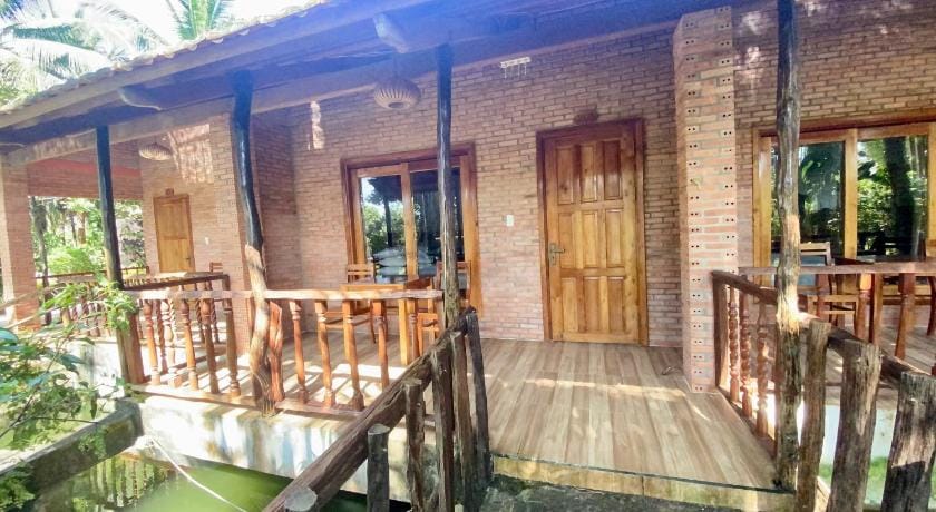 ღ Y Nghia at Ong Lang Beach ღ Coastal Haven with Home Cooked Bungalows ღ Farm Stay in Phu Quoc