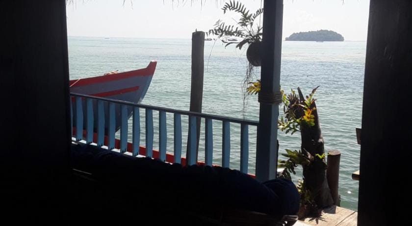 Firefly Guesthouse Bed and Breakfast in Sihanoukville