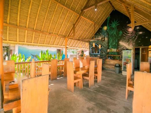 Lempeh Jungle Cottage & Restaurant Hotel in Nusapenida