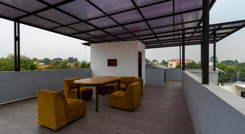 RedDoorz @ Jagakarsa 2 Bed and Breakfast in South Jakarta City