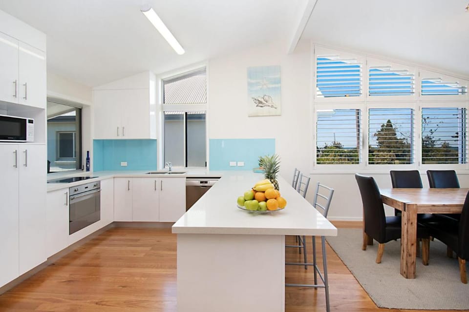 Seascape - Lennox Head Apartment in Lennox Head