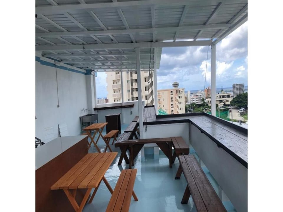 Sunset Hills Inn Naha Apartment in Naha