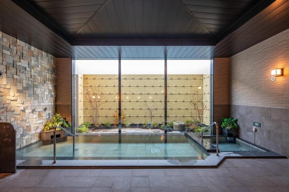 Hotel Route-Inn Grand Muroran Hotel in Hokkaido Prefecture