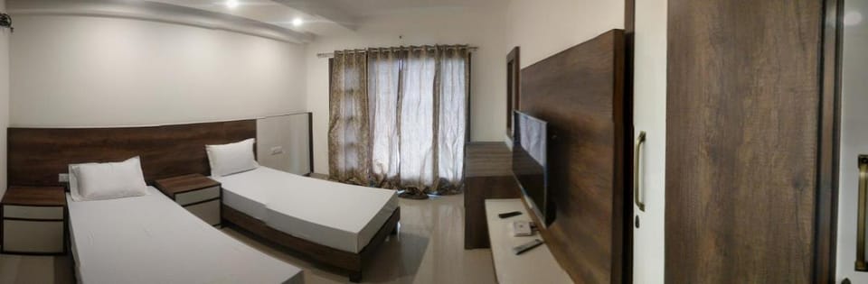Pride Home Bed and Breakfast in Chandigarh