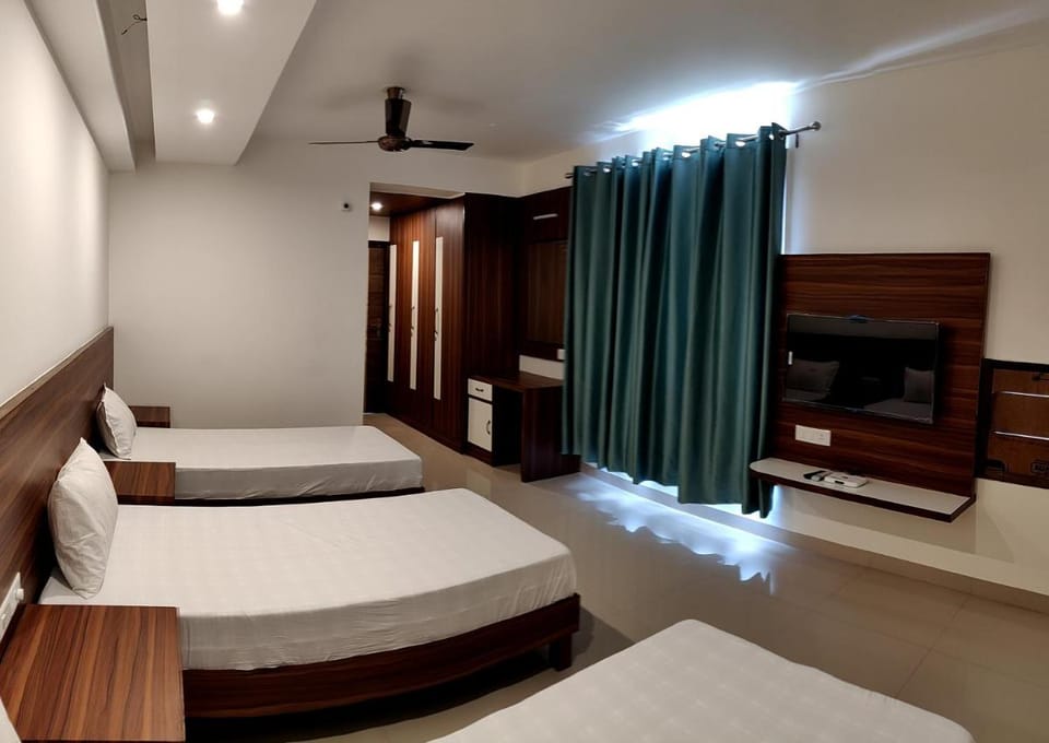 Pride Home Bed and Breakfast in Chandigarh