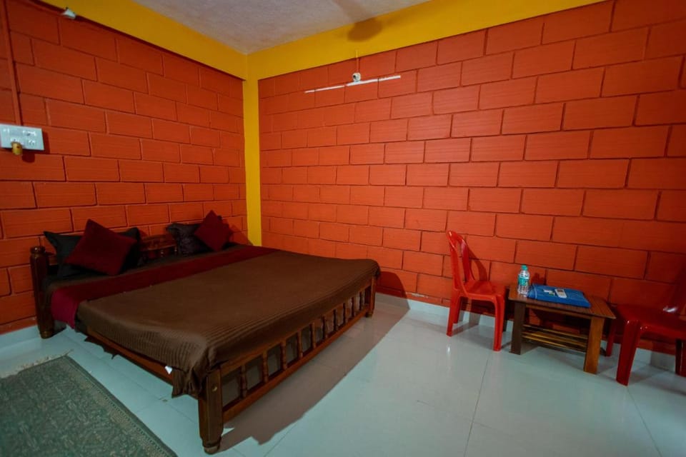 Shanti krishna Residency Gokarna Hotel in Karnataka