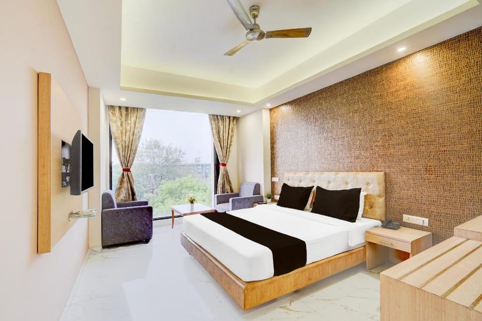 Palette Hotel Nisarga by CheckIn Bhopal Hotel in India