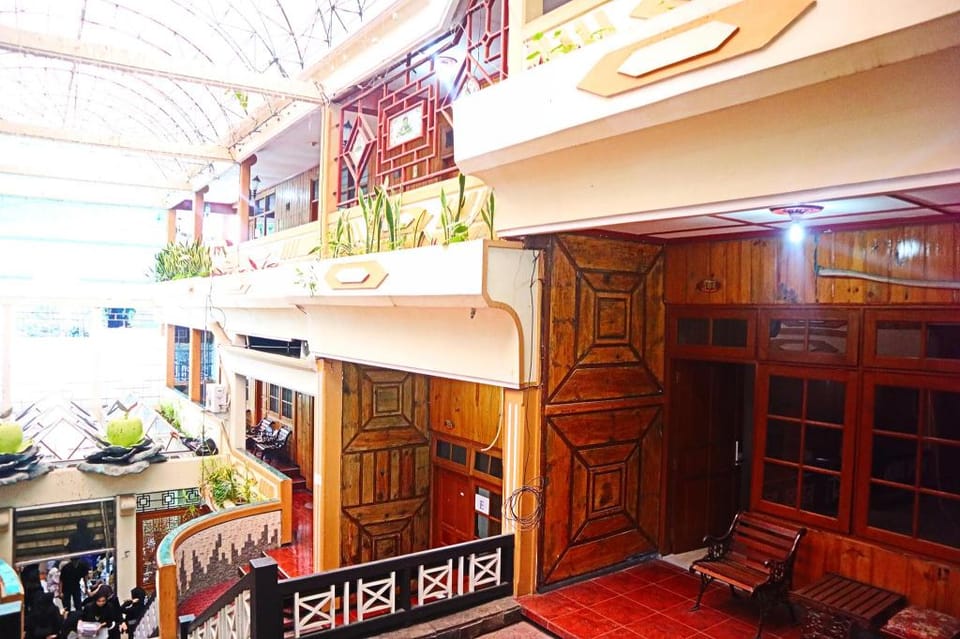 PLUM Hotel Palereman Batu Hotel in Batu