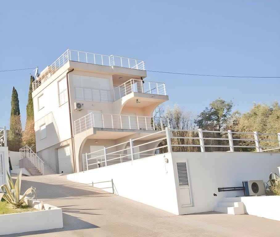 Villa Sofia, Zvinje, Sutorina, Herceg Novi Vacation rental in Dubrovnik-Neretva County