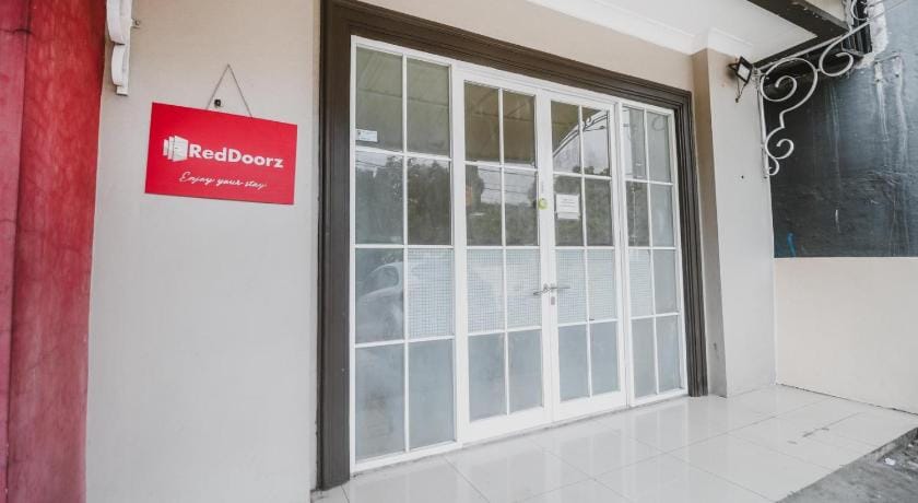 RedDoorz @ Pandu Raya Bogor Bed and Breakfast in West Java