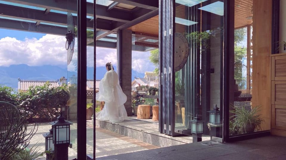 Dali Liao Fan Seaview Villa Hotel in China