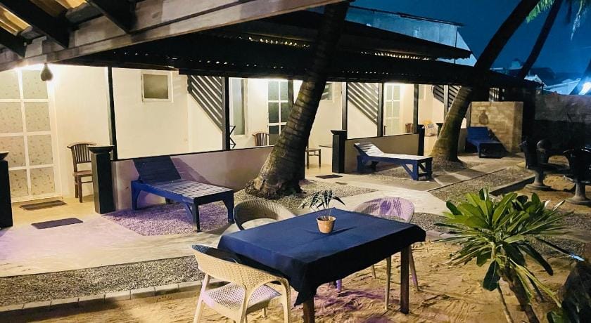 Winston Sea Front Villa Bed and Breakfast in Negombo