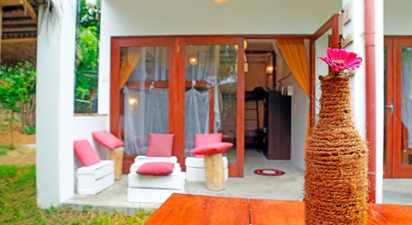 Chez Podi Surf Stay Hostel in Mirissa