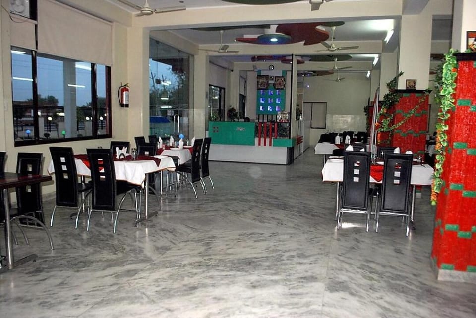 Hotel Highway Pride Hotel in Rajasthan