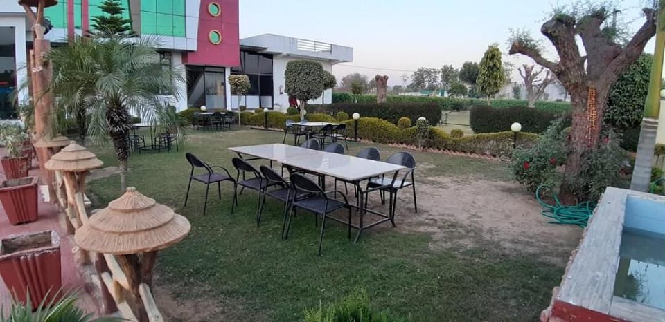 Hotel Highway Pride Hotel in Rajasthan