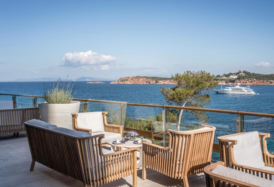 Four Seasons Astir Palace Hotel Athens Hotel in Vouliagmeni