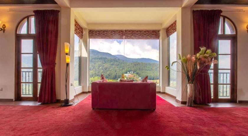 The Wind Castle Hotel in Nuwara Eliya