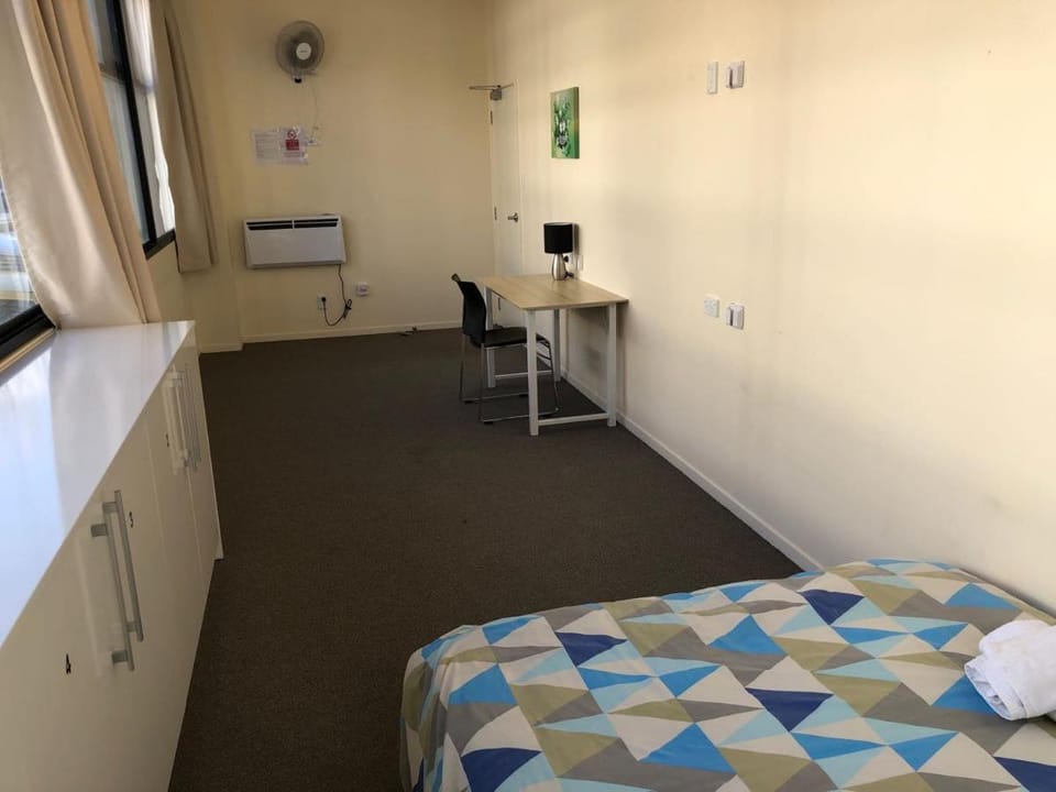 Hobson Lodge Hostel in Auckland