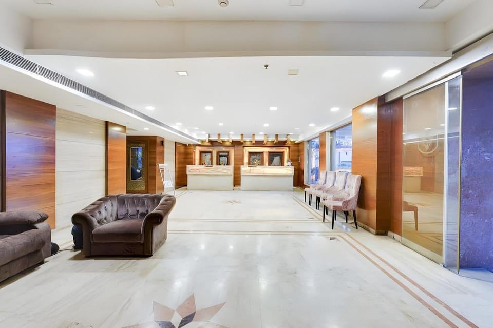 Super Townhouse Oak Alandur Near Chennai Airport Formerly Vijay Park Hotel in Chennai