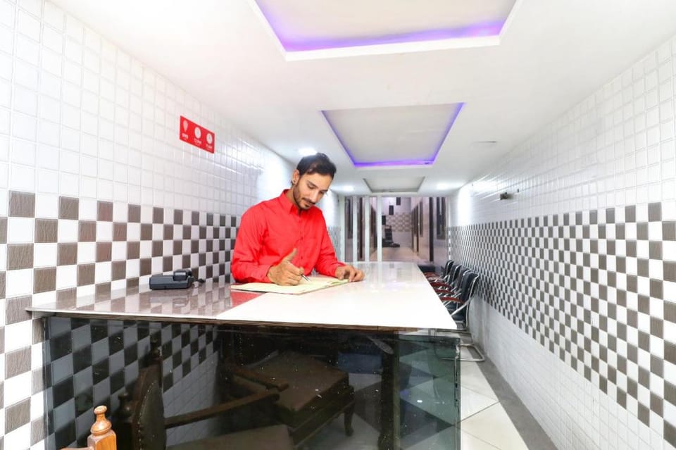 Hotel O Max Hotel in Punjab, India