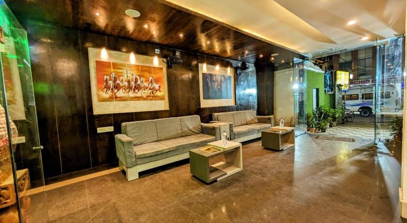 OYO 18409 HOTEL SUN CITY Hotel in Odisha