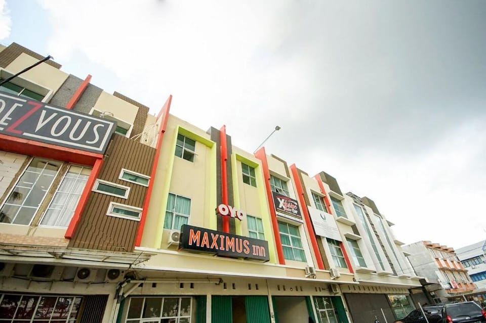 OYO 251 The Maximus Inn Hotel Hotel in Indonesia