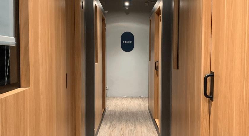 JakPod Capsule Hotel Hotel in Jakarta