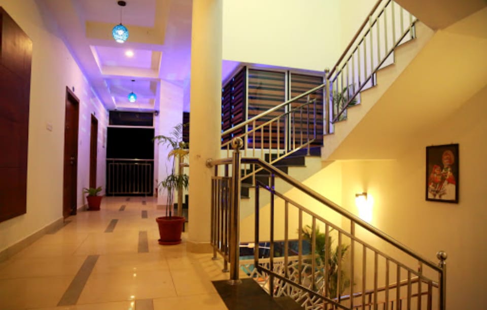 Palmtree Leaf Hotel in Kerala