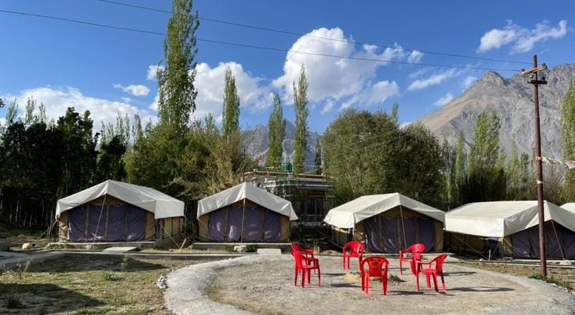 Hotel Nubra Delight and Camps Campground/ 
RV Resort in India