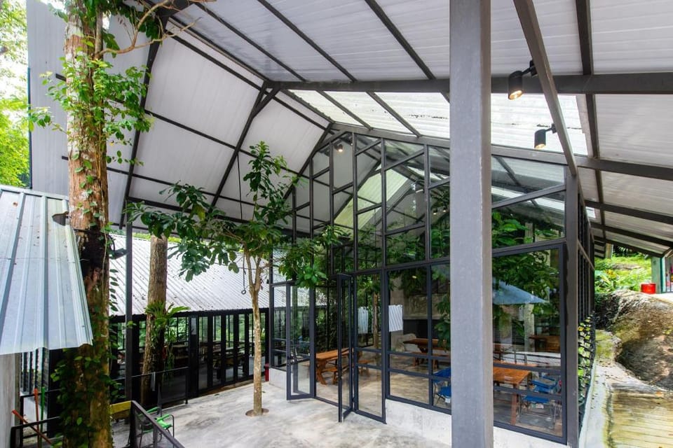 Boulder Valley Luxury tent in Penang