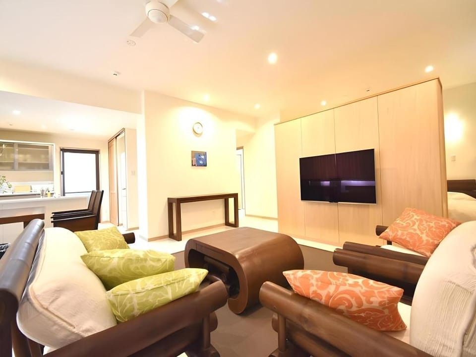 La Hacienda Marina Bay Chatan Apartment in Okinawa Prefecture