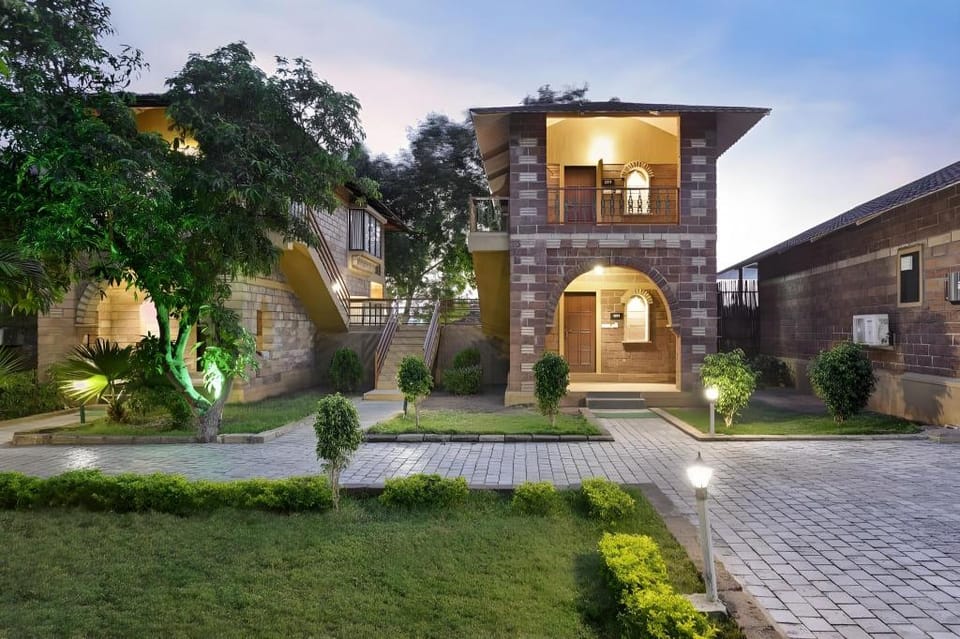 Kavish Gir Lion Resort Hotel in Gujarat