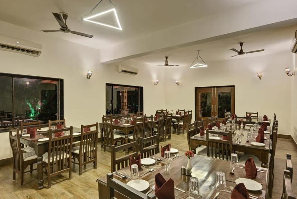Kavish Gir Lion Resort Hotel in Gujarat