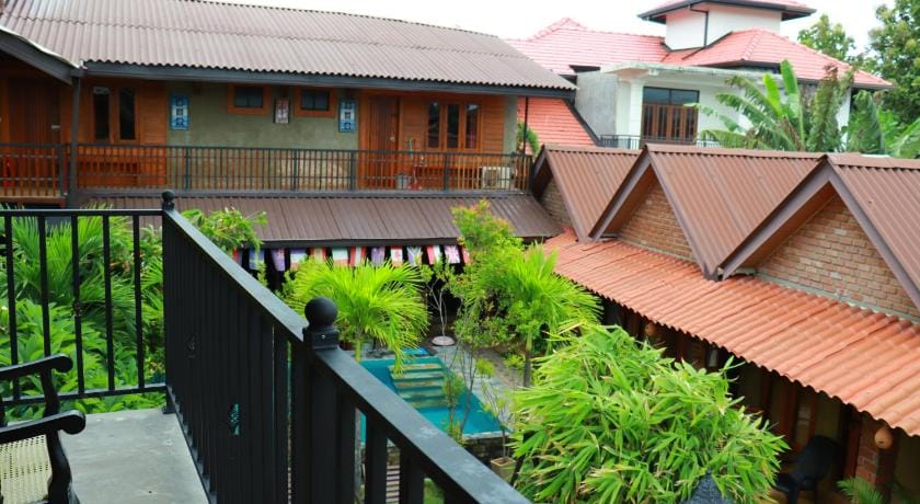 Negombo The Nature Villa and Cabanas Bed and Breakfast in Negombo