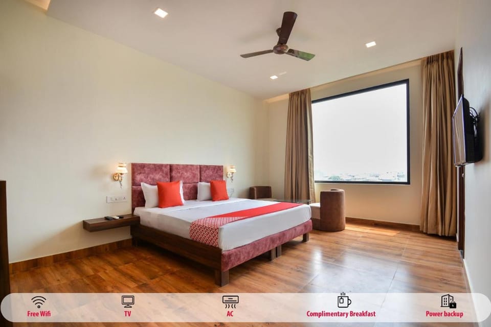 Hotel O The Phoenix House Hotel in Punjab, India
