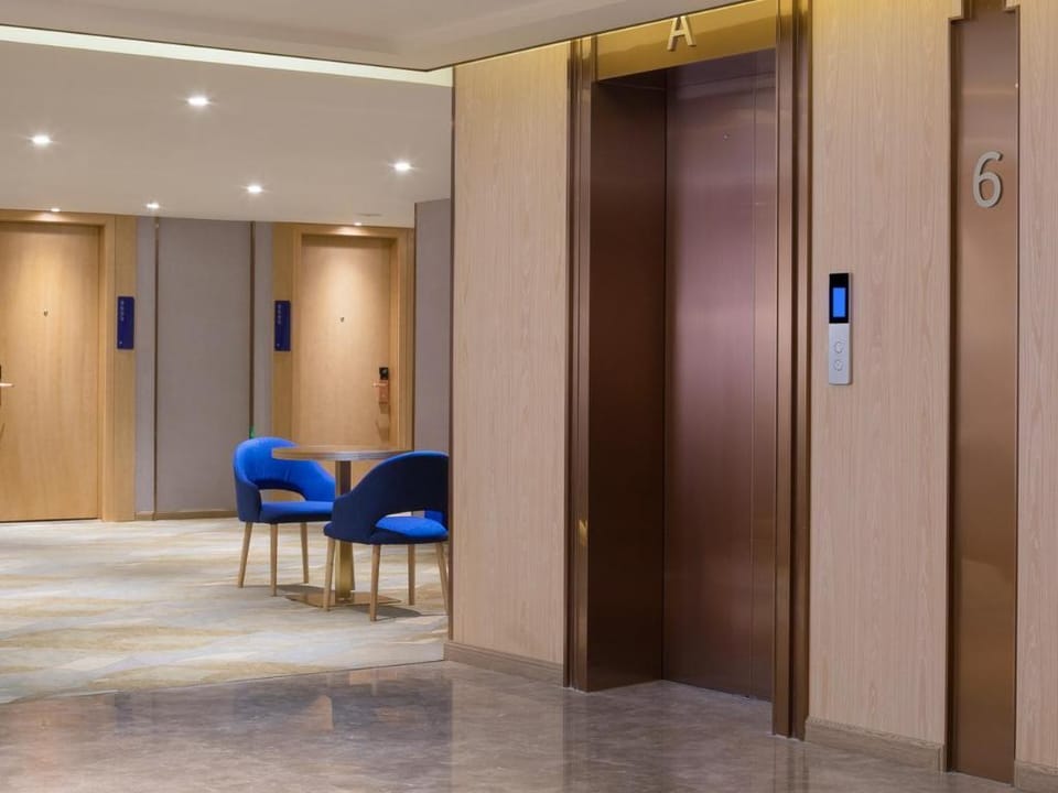 Kyriad Marvelous Hotel·Shenzhen Dayun Center Baohe Road Riad in Shenzhen