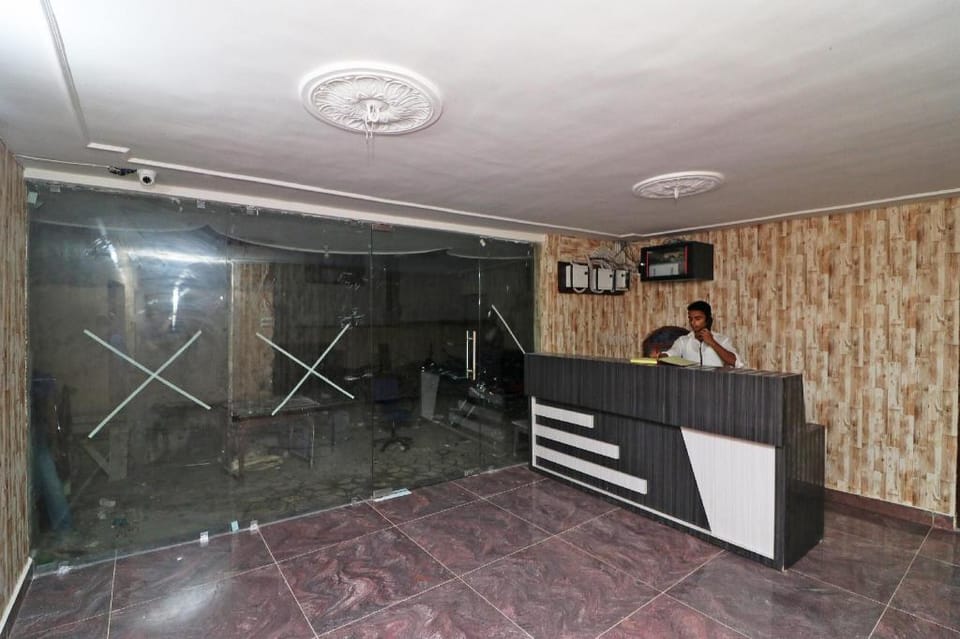 Hotel O New Sandhya Guest House Hotel in Varanasi