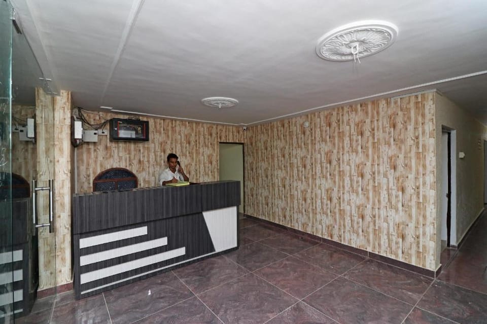 Hotel O New Sandhya Guest House Hotel in Varanasi