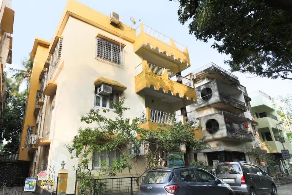Hotel O Sangita Guest House Hotel in Kolkata