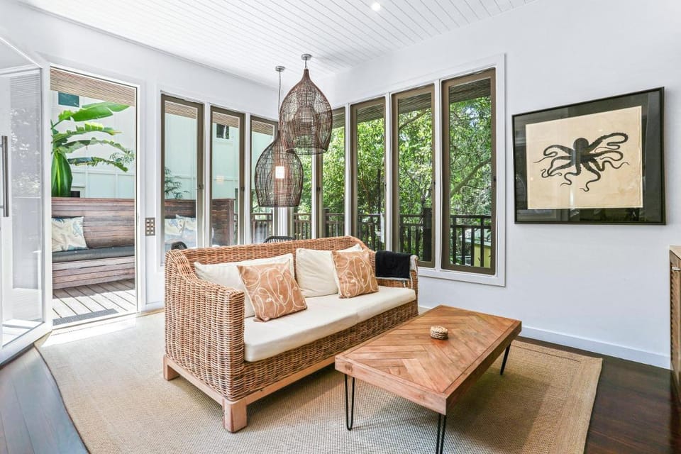 Dual-living amongst the rainforest, Little Cove Vacation rental in Noosa Heads