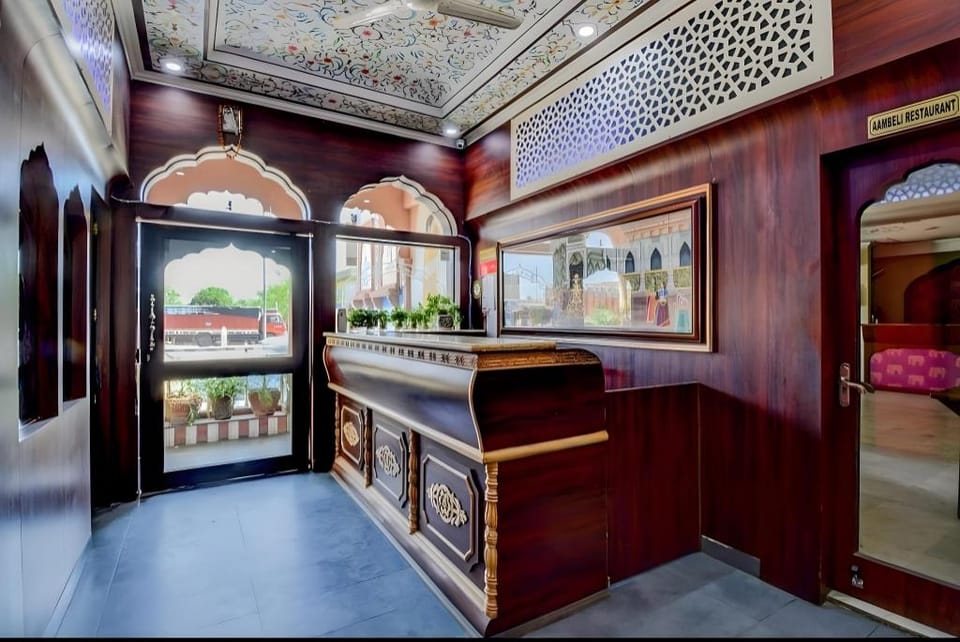 Lichana Haveli Hotel in Jaipur