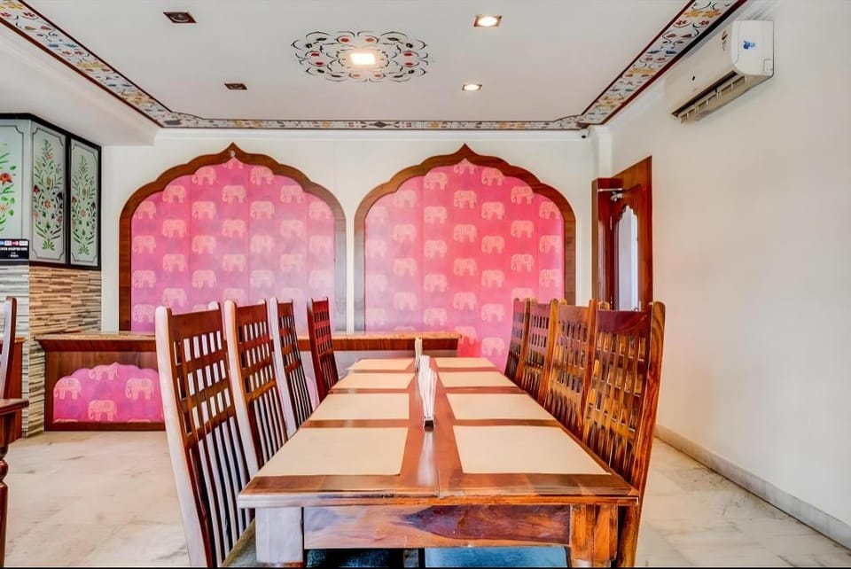 Lichana Haveli Hotel in Jaipur