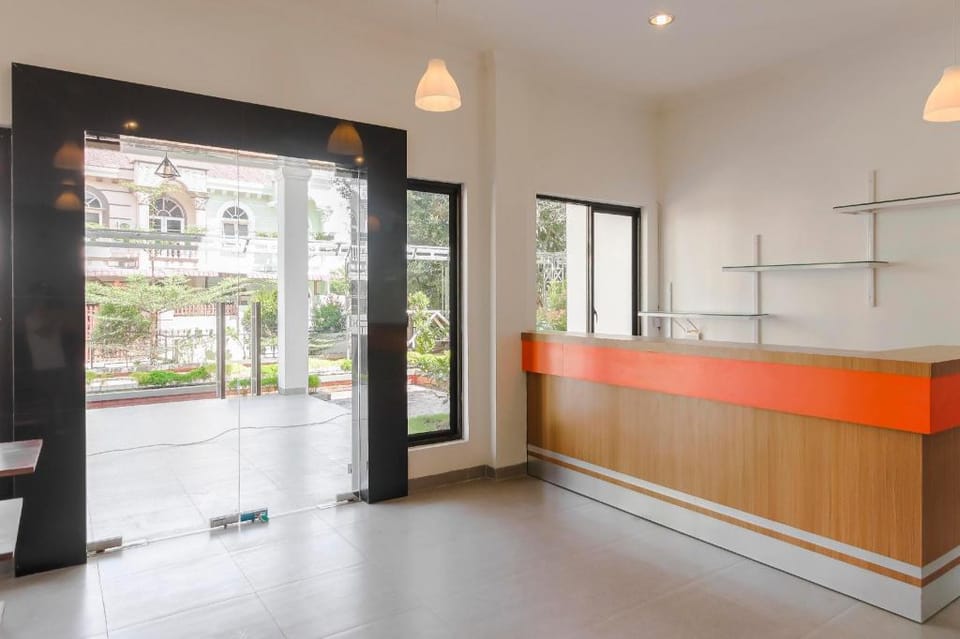 RedDoorz Premium @ Setiabudi Medan Bed and Breakfast in Indonesia