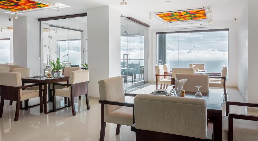 mount blue kandy Hotel in Kandy