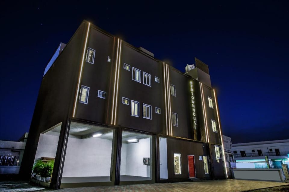 TOWNHOUSE XOTEL Hotel in Chennai
