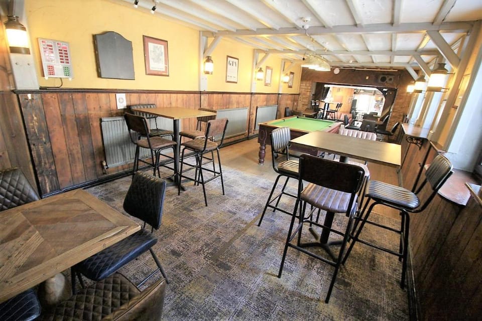 The Kings Arms Hotel Bed and Breakfast in Chipping Norton