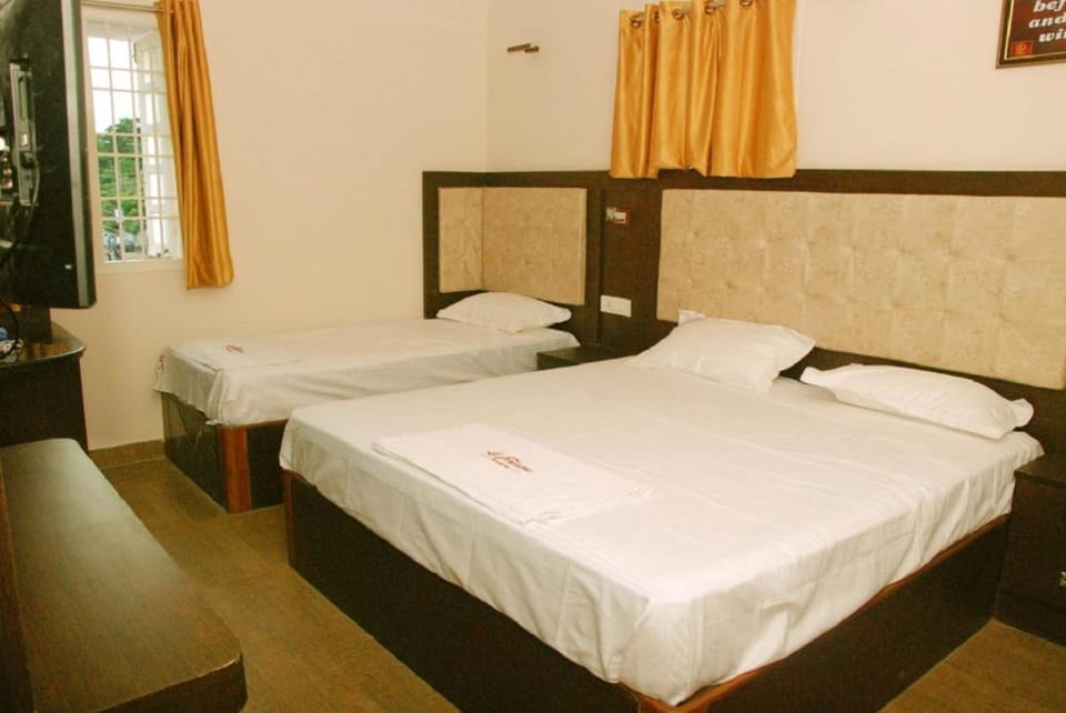Le Emerald Residency Hotel in Chennai